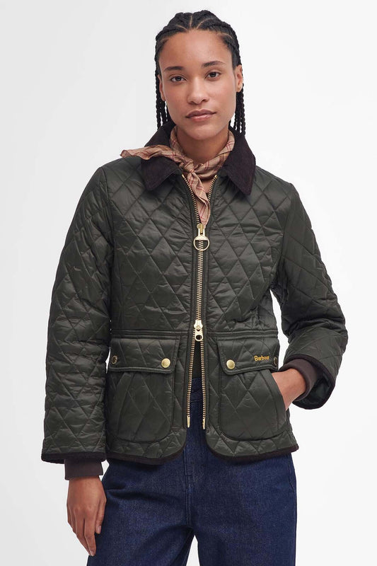 Taillierte Beadnell Steppjacke