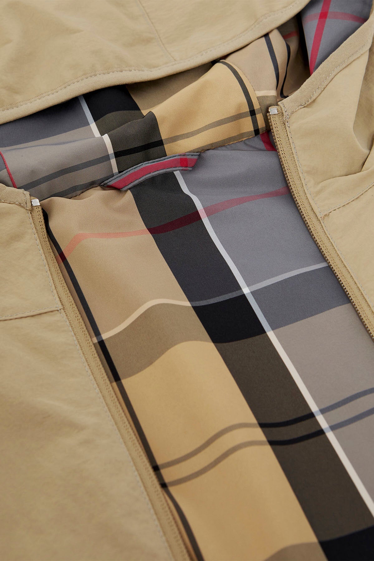 Wendbare Kemble-Regenjacke