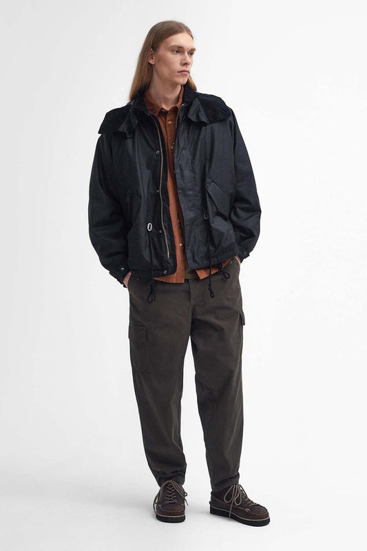 Kurzer gewachster Parka